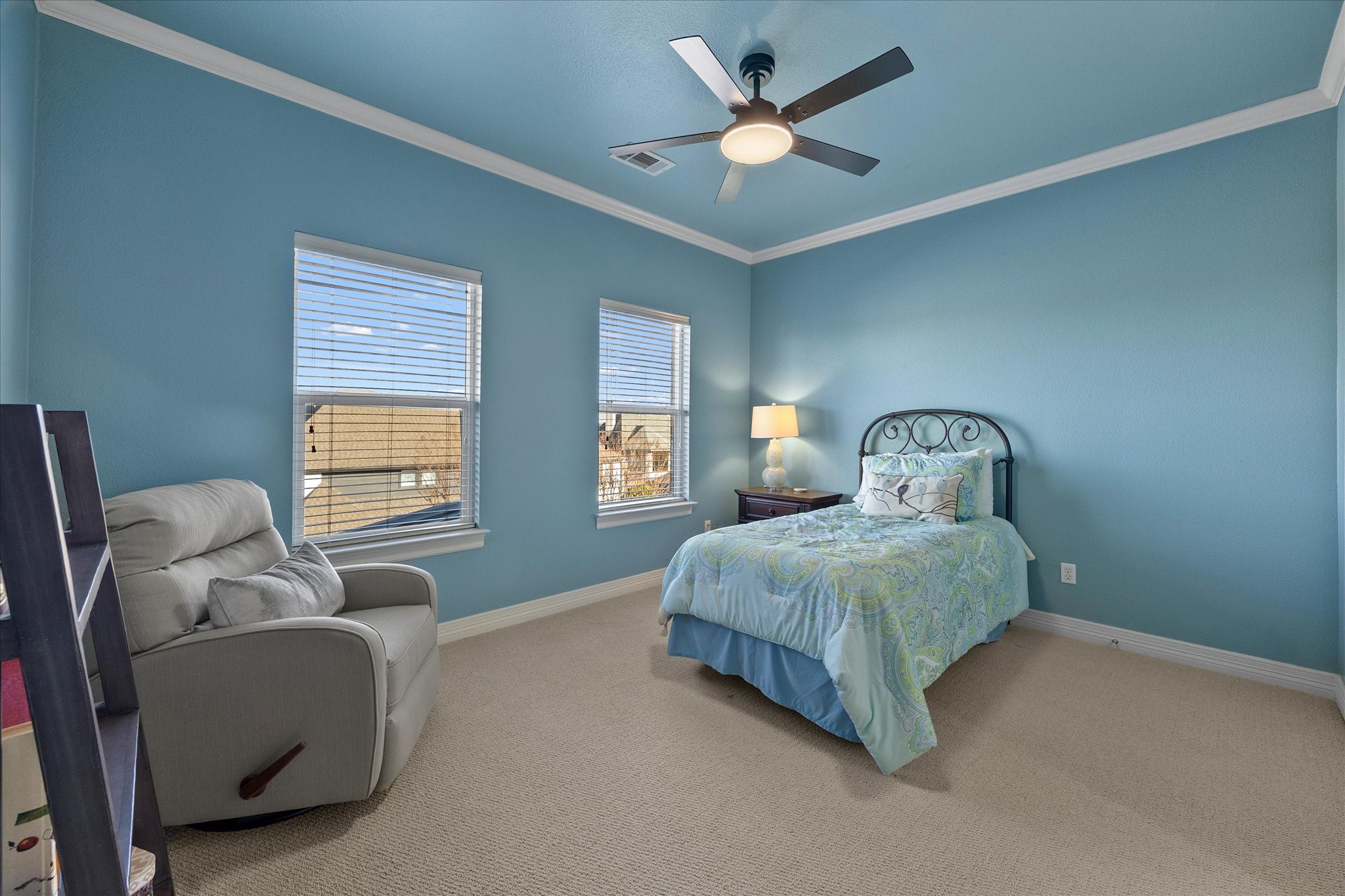 912 Country Club Drive