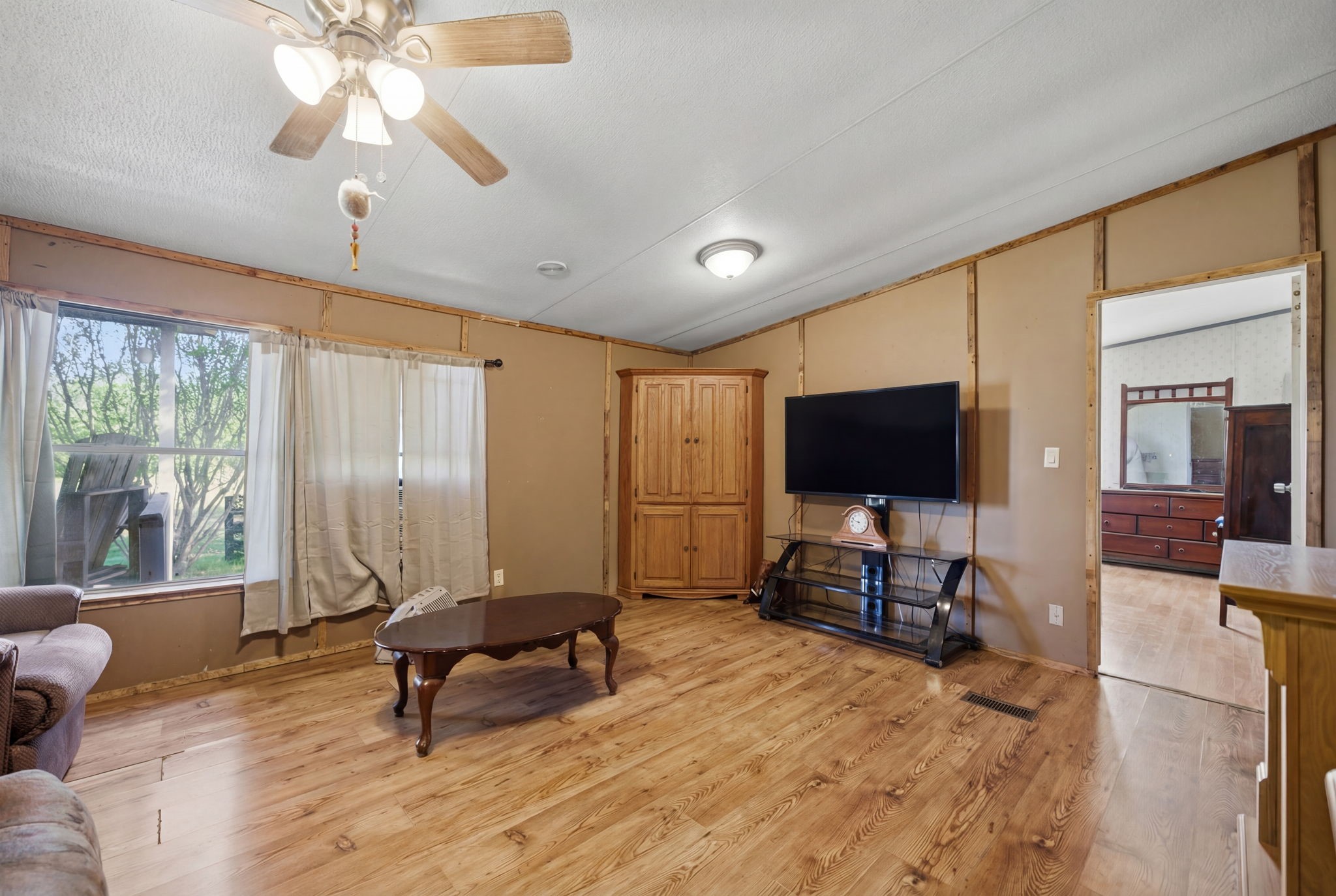 12175 County Road 4079