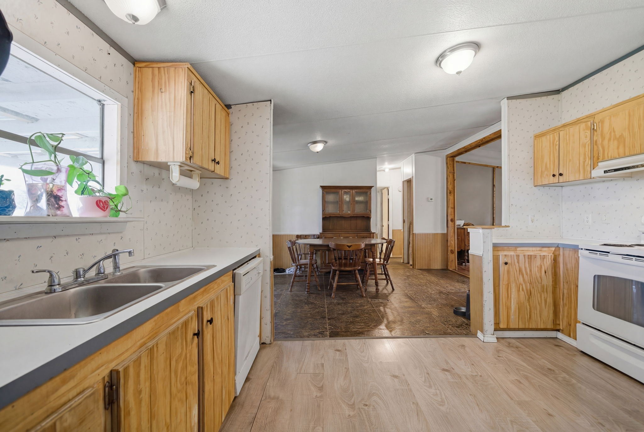12175 County Road 4079