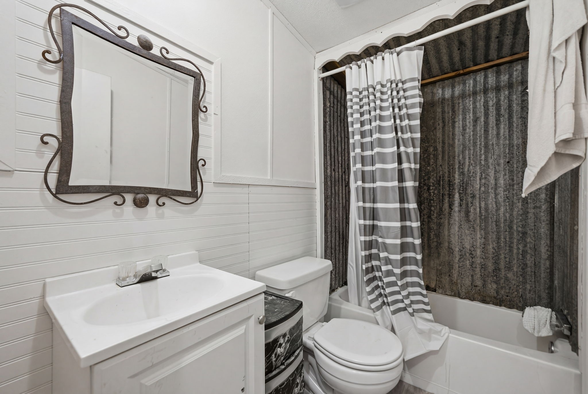 12175 County Road 4079