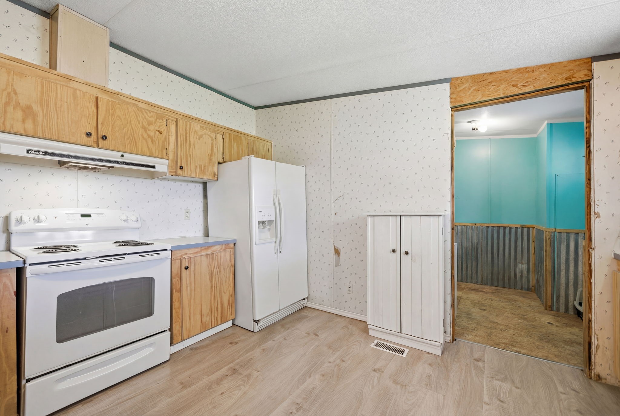 12175 County Road 4079