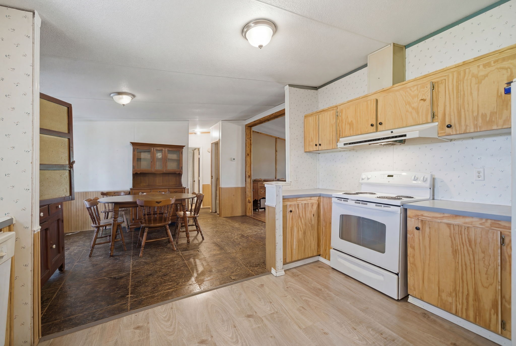 12175 County Road 4079