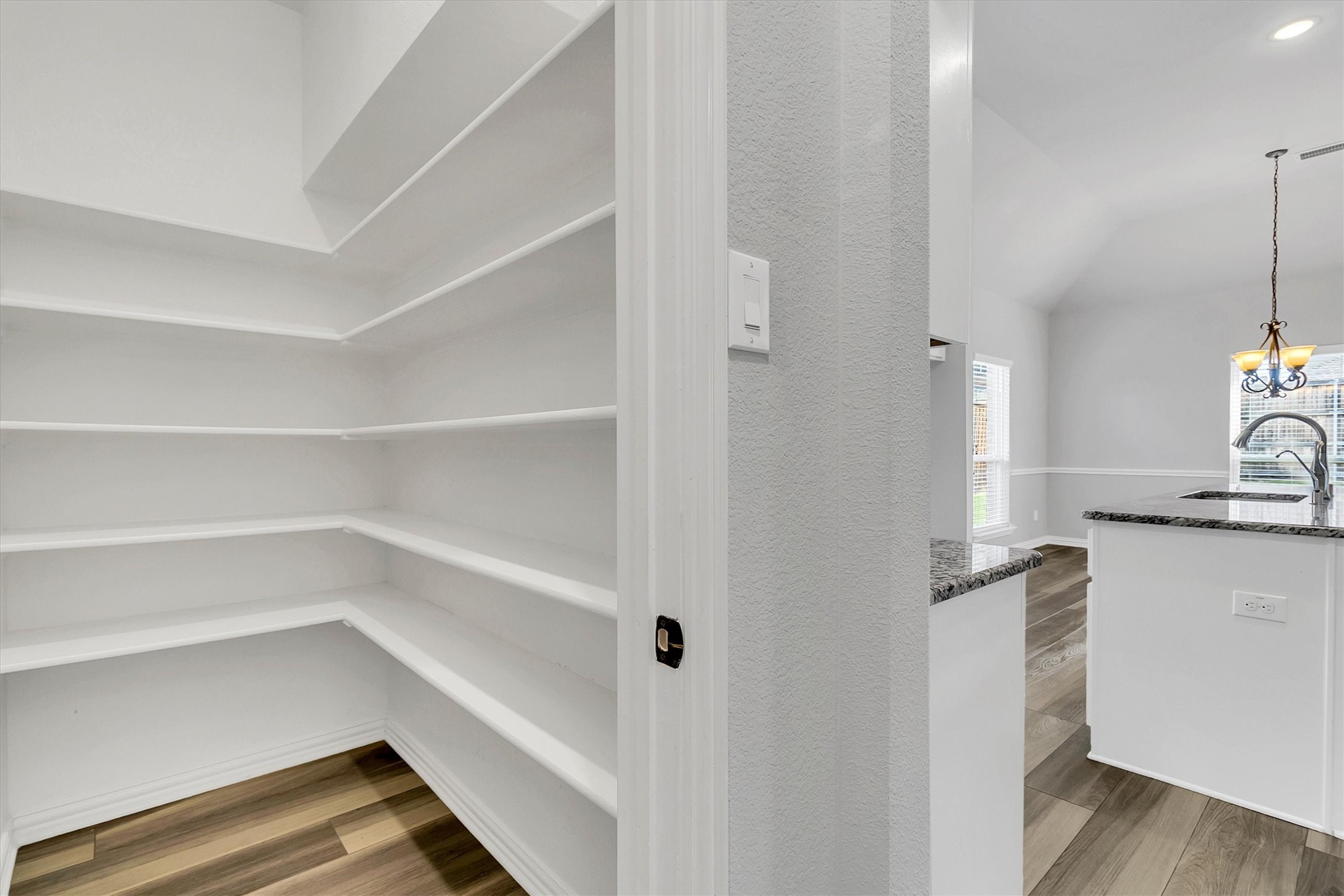 1212 Glendon Drive