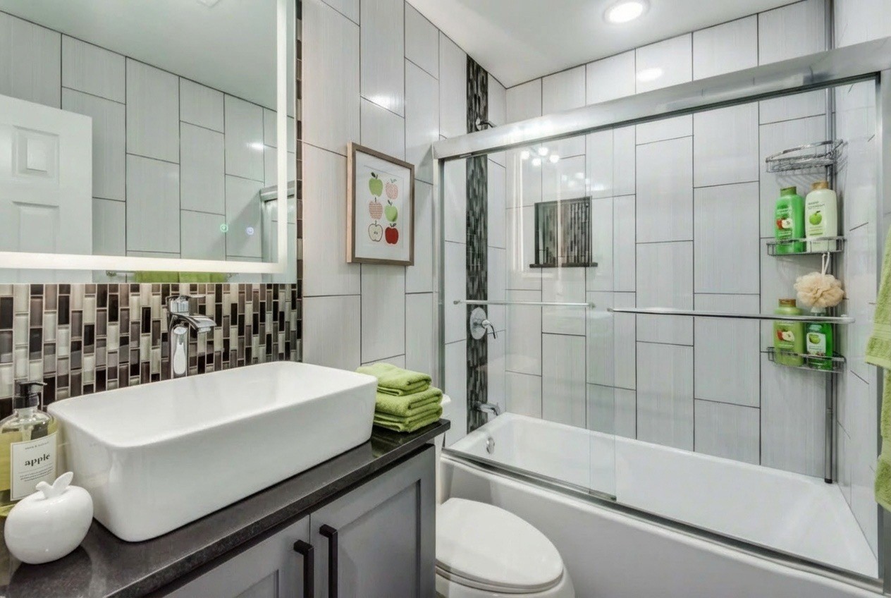 6524 Cinnamon Oaks Drive