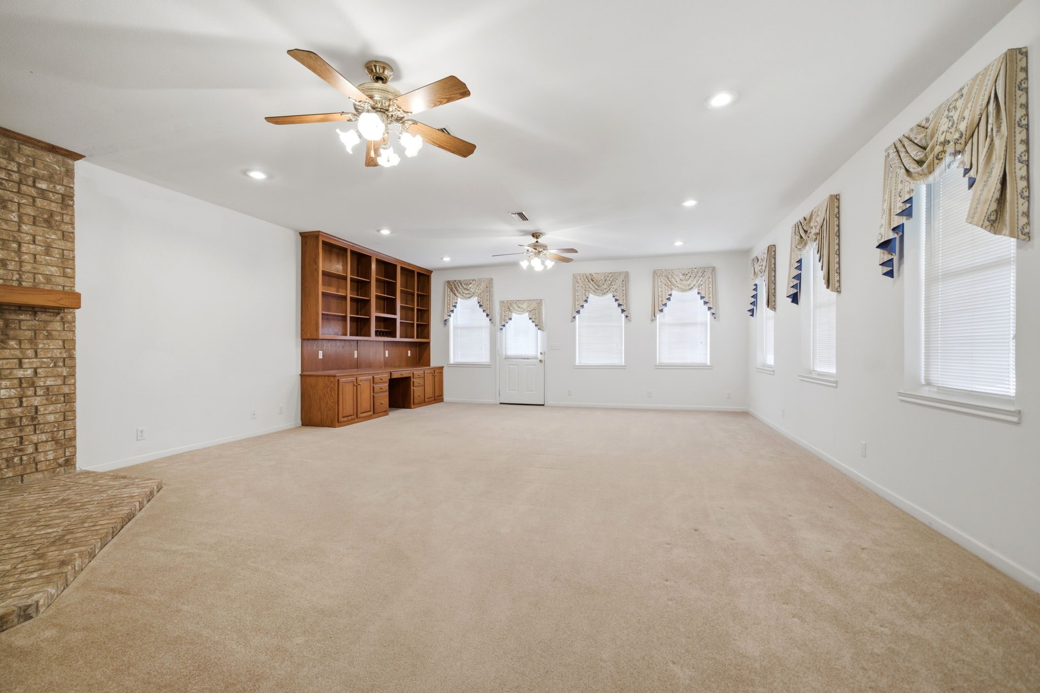 12748 County Road 4077