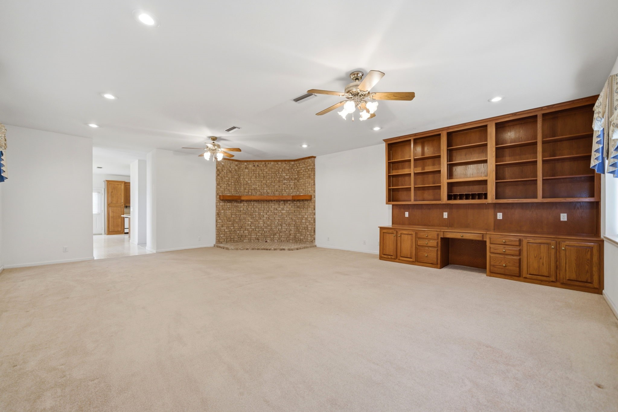 12748 County Road 4077