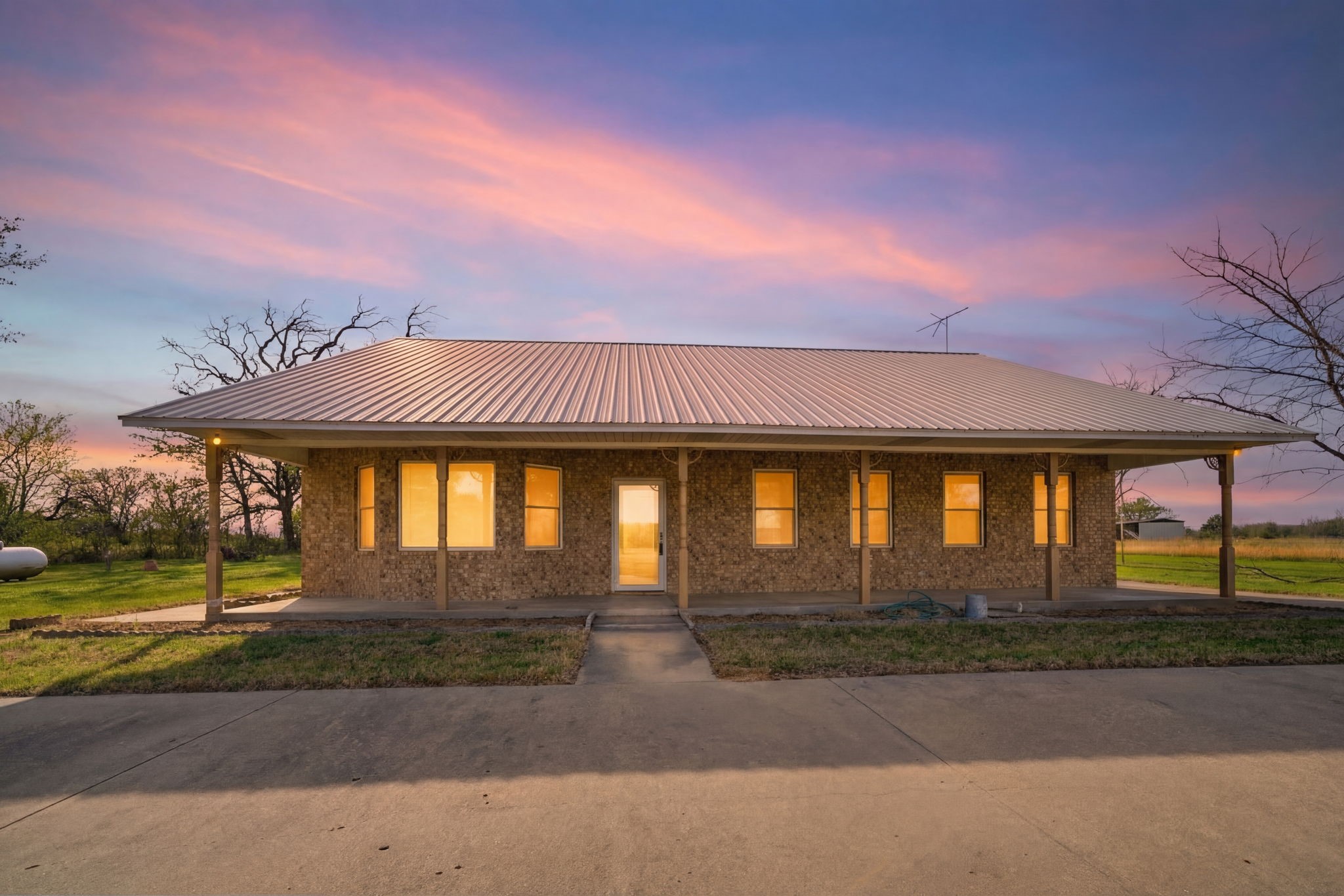 12748 County Road 4077