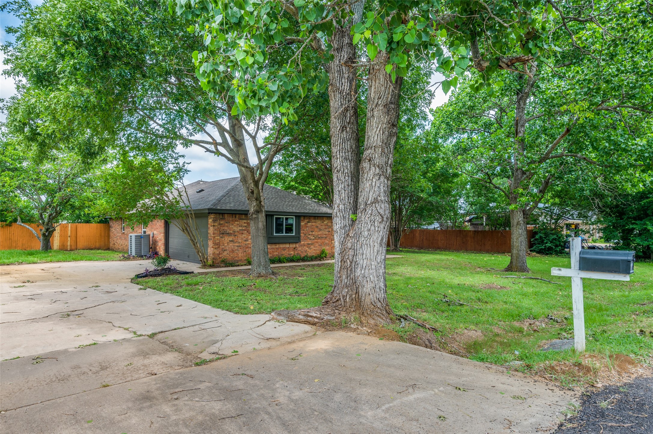 402 Country Meadow Drive