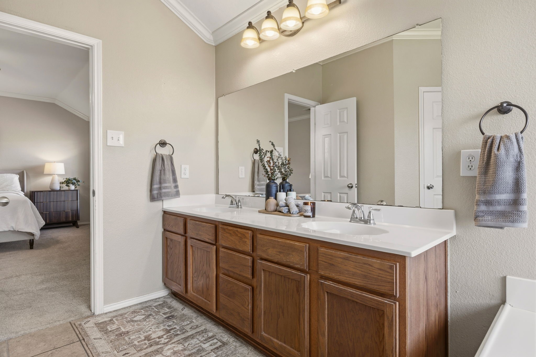 2120 Paintcreek Court