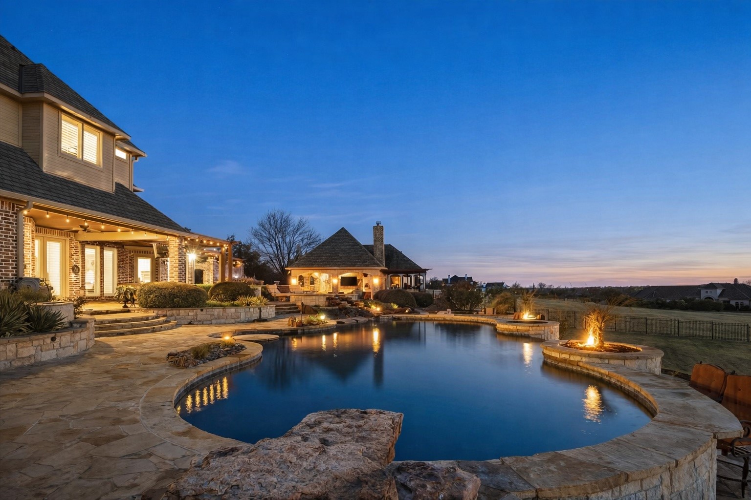 1572 Rabbit Ridge Road