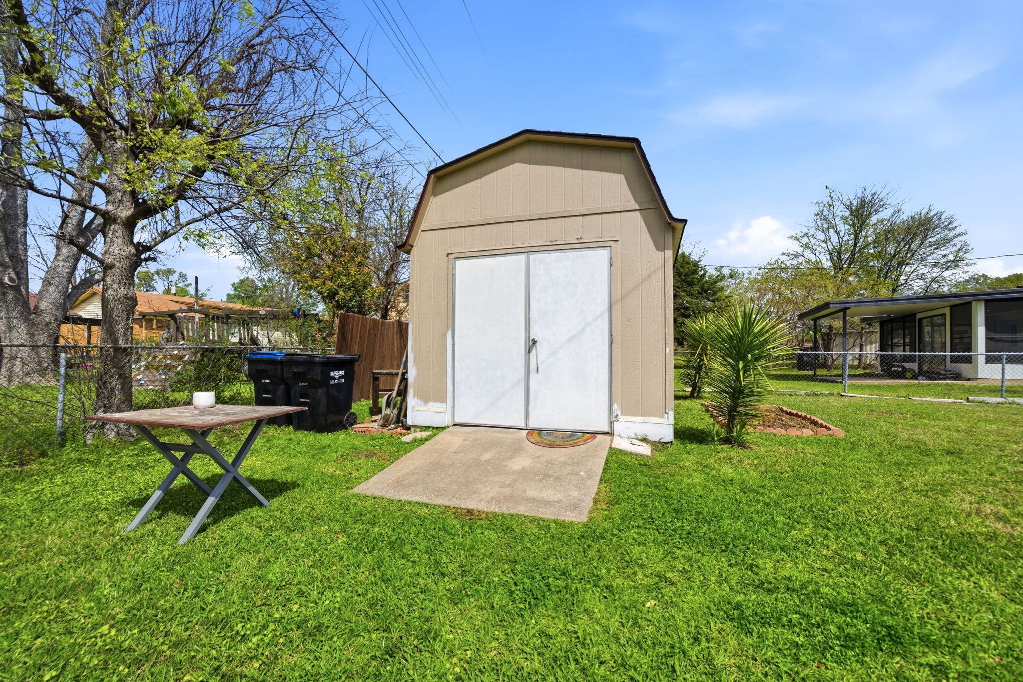 6708 Wren Drive