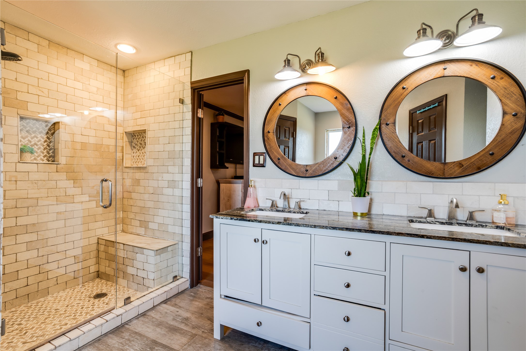 11170 Jennifer Circle