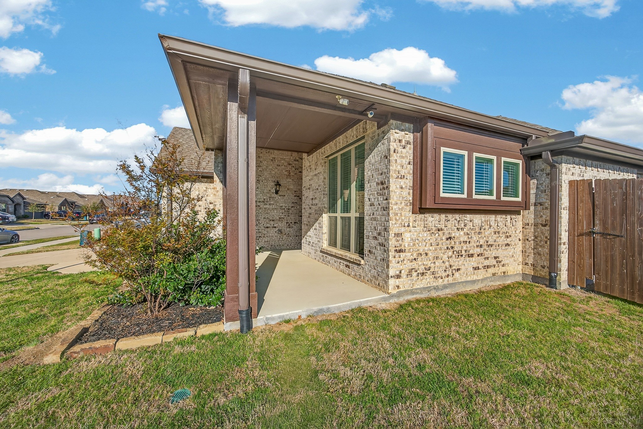 3834 Myrtle Way