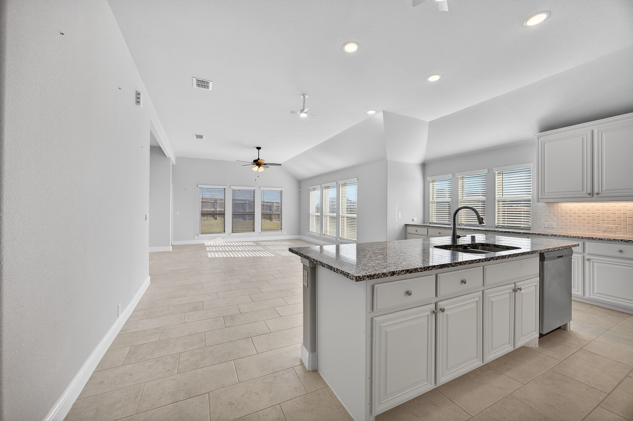 3834 Myrtle Way
