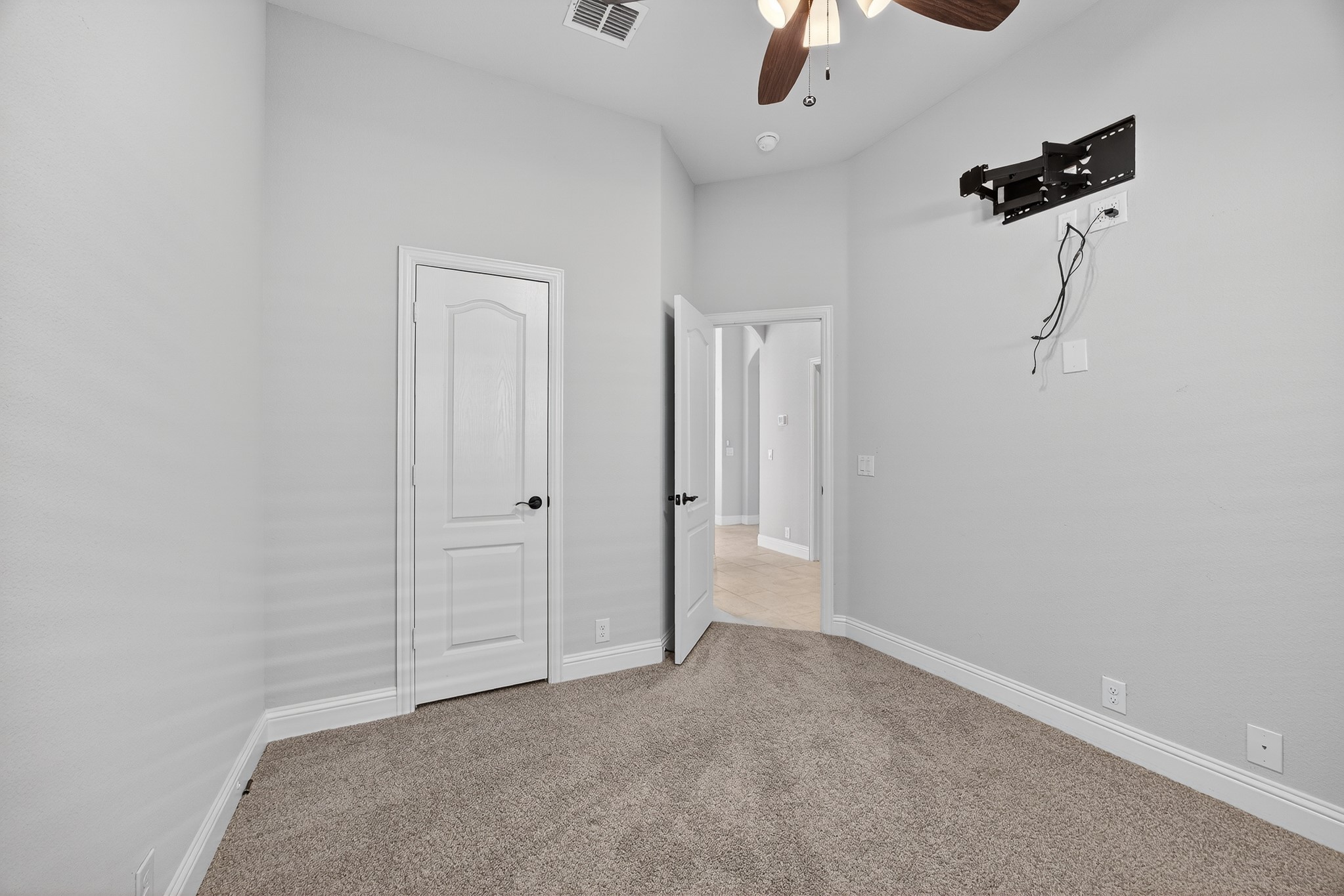 3834 Myrtle Way