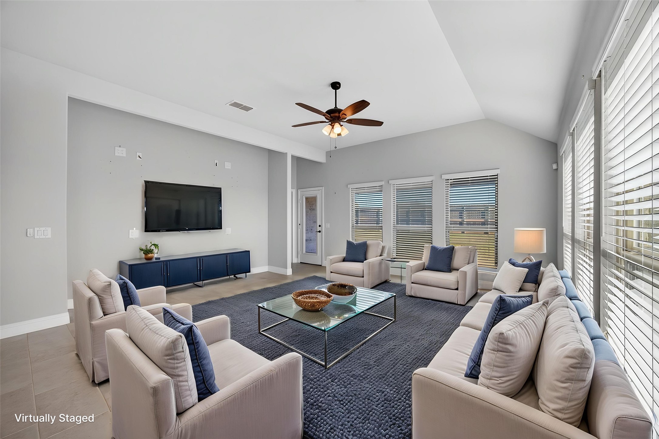 3834 Myrtle Way