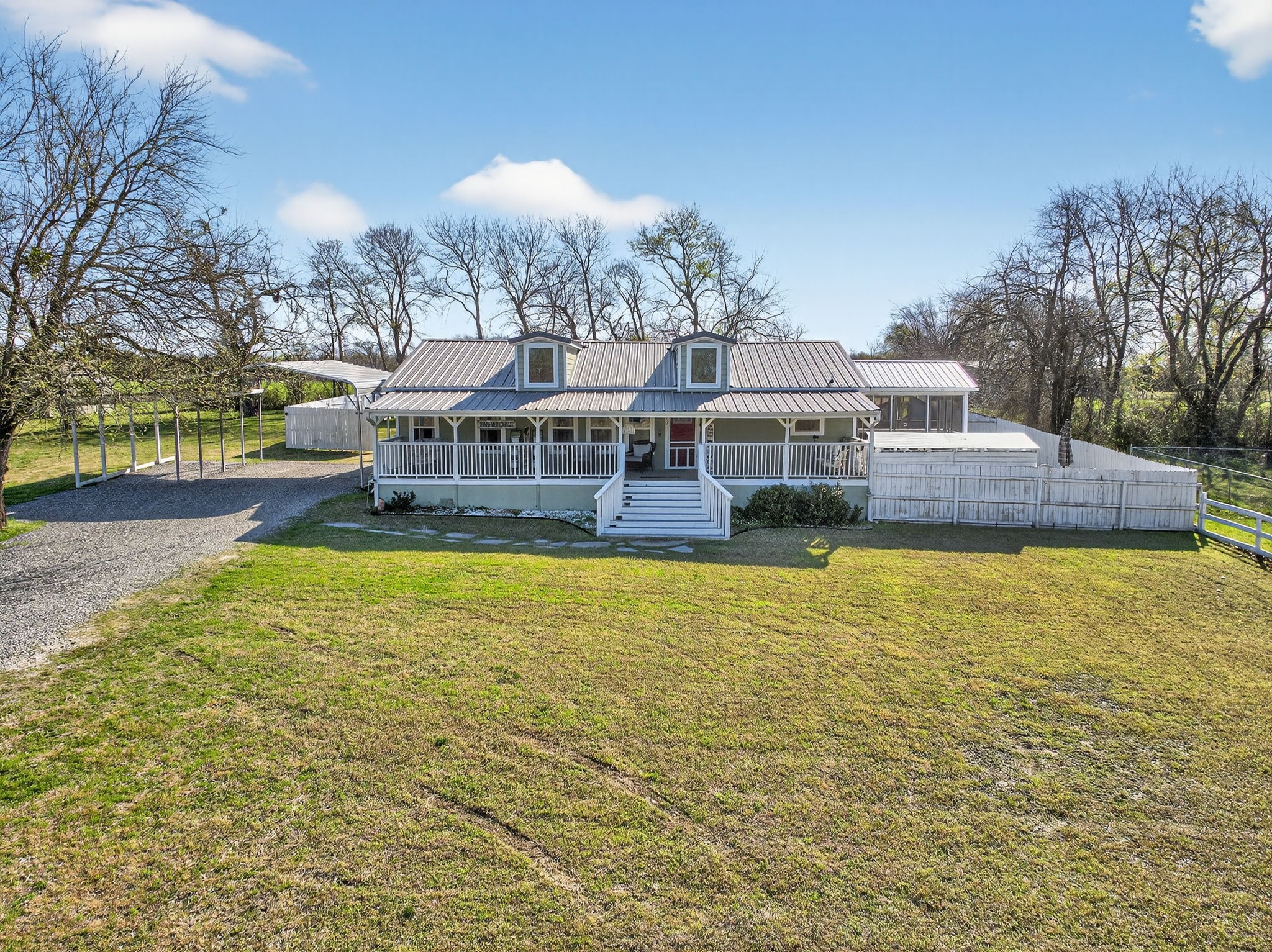 150 S Westlake Drive