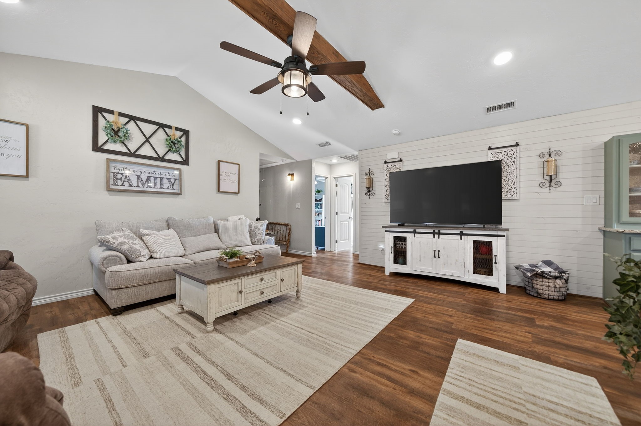 150 S Westlake Drive