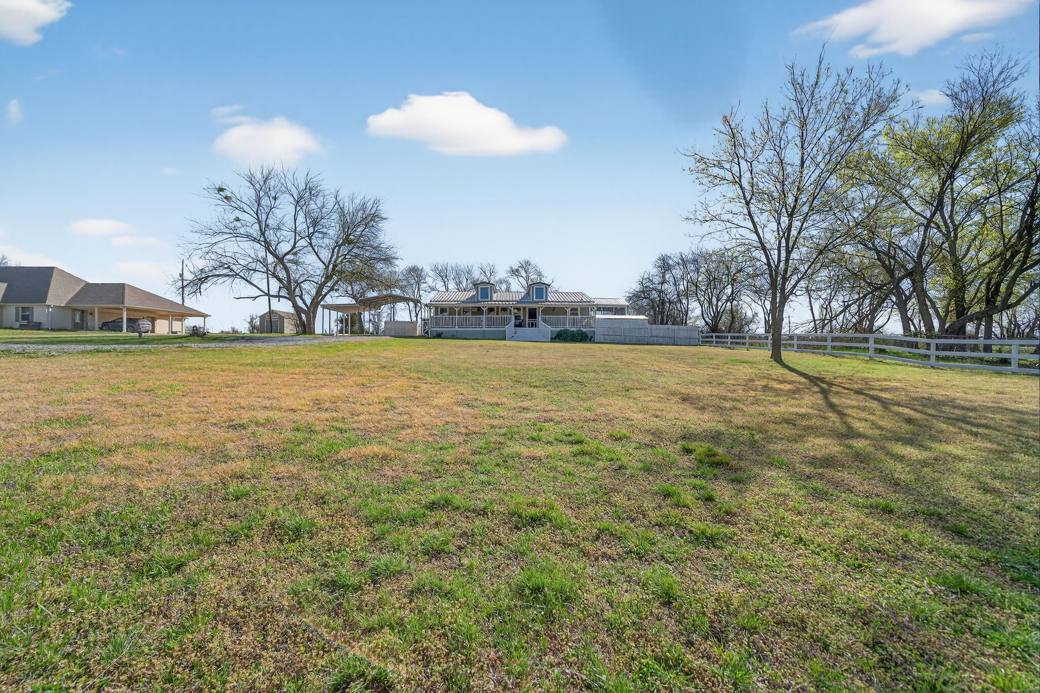 150 S Westlake Drive
