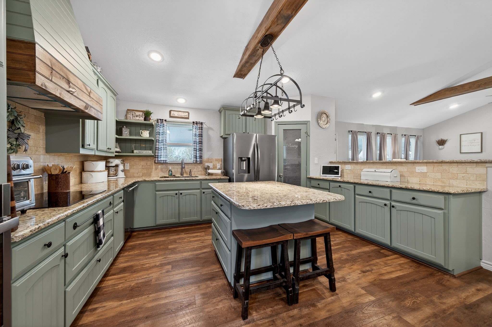 150 S Westlake Drive