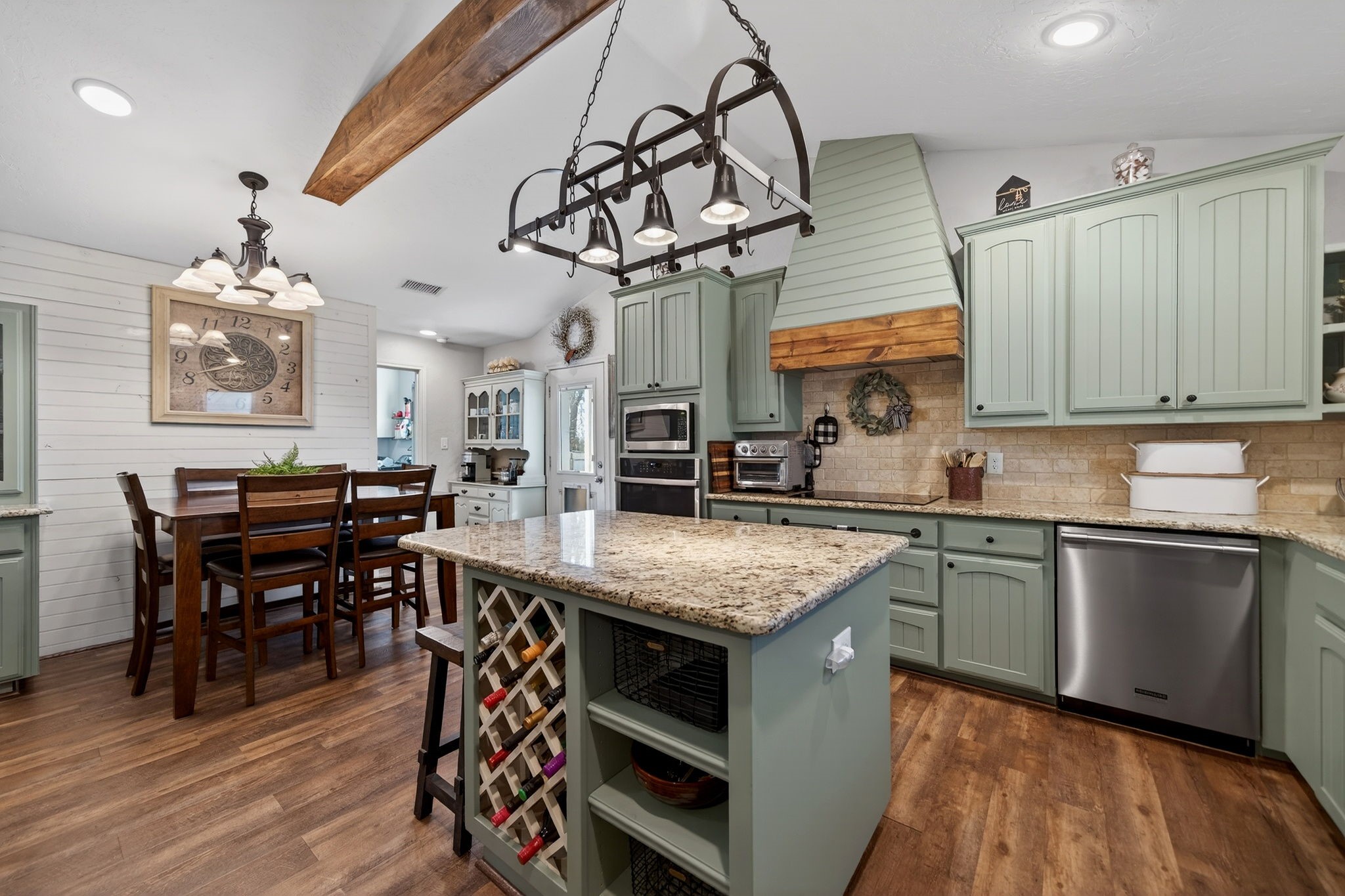 150 S Westlake Drive