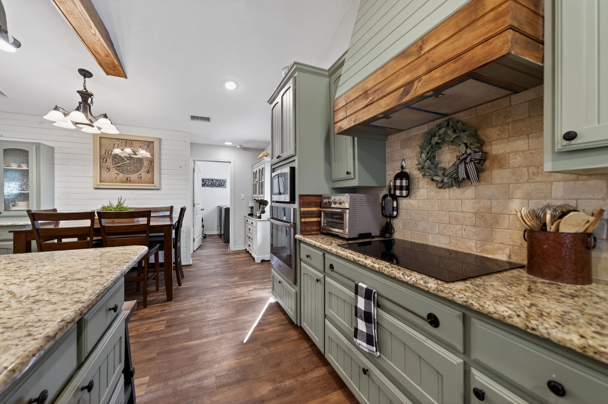 150 S Westlake Drive