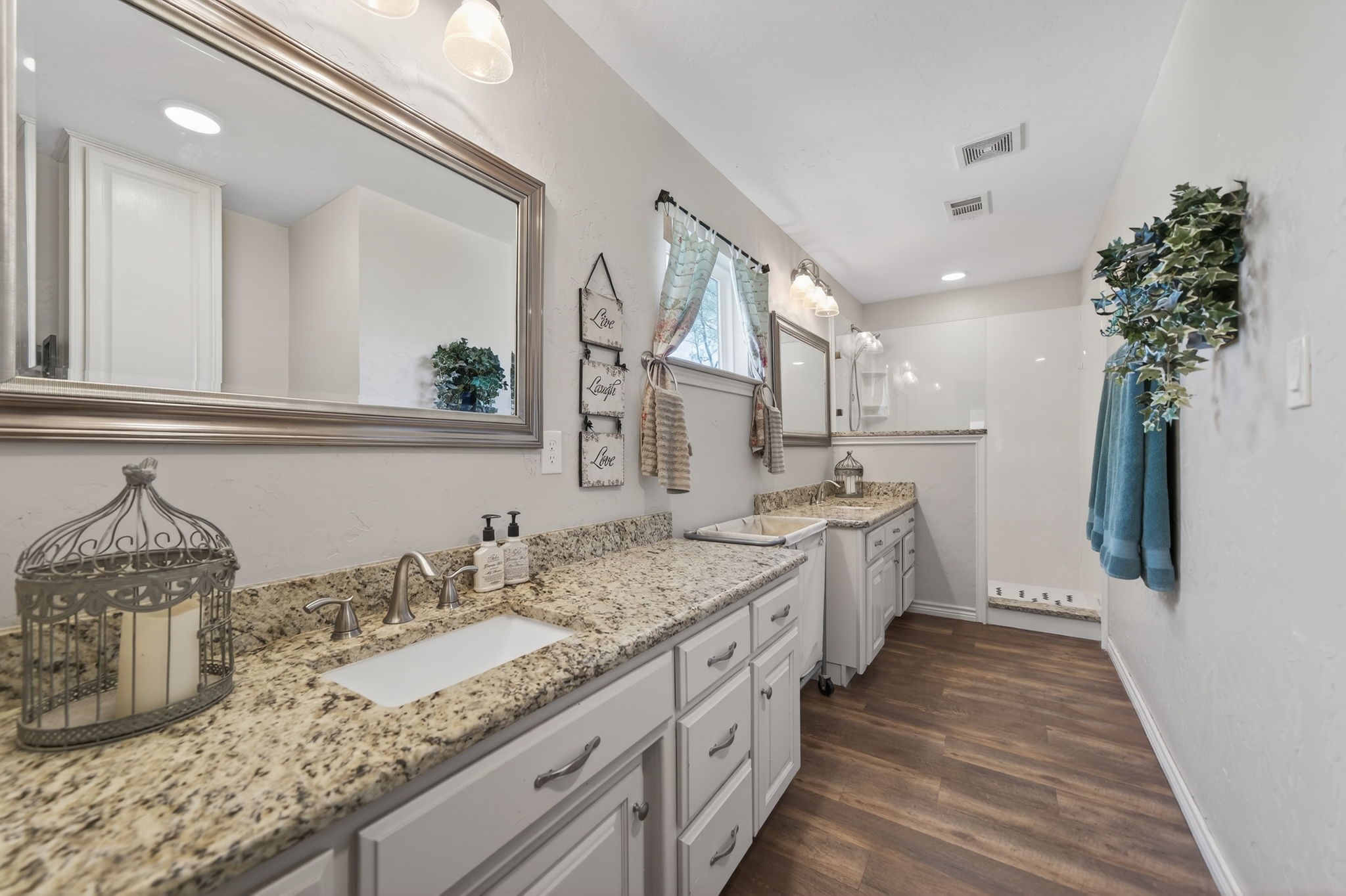 150 S Westlake Drive