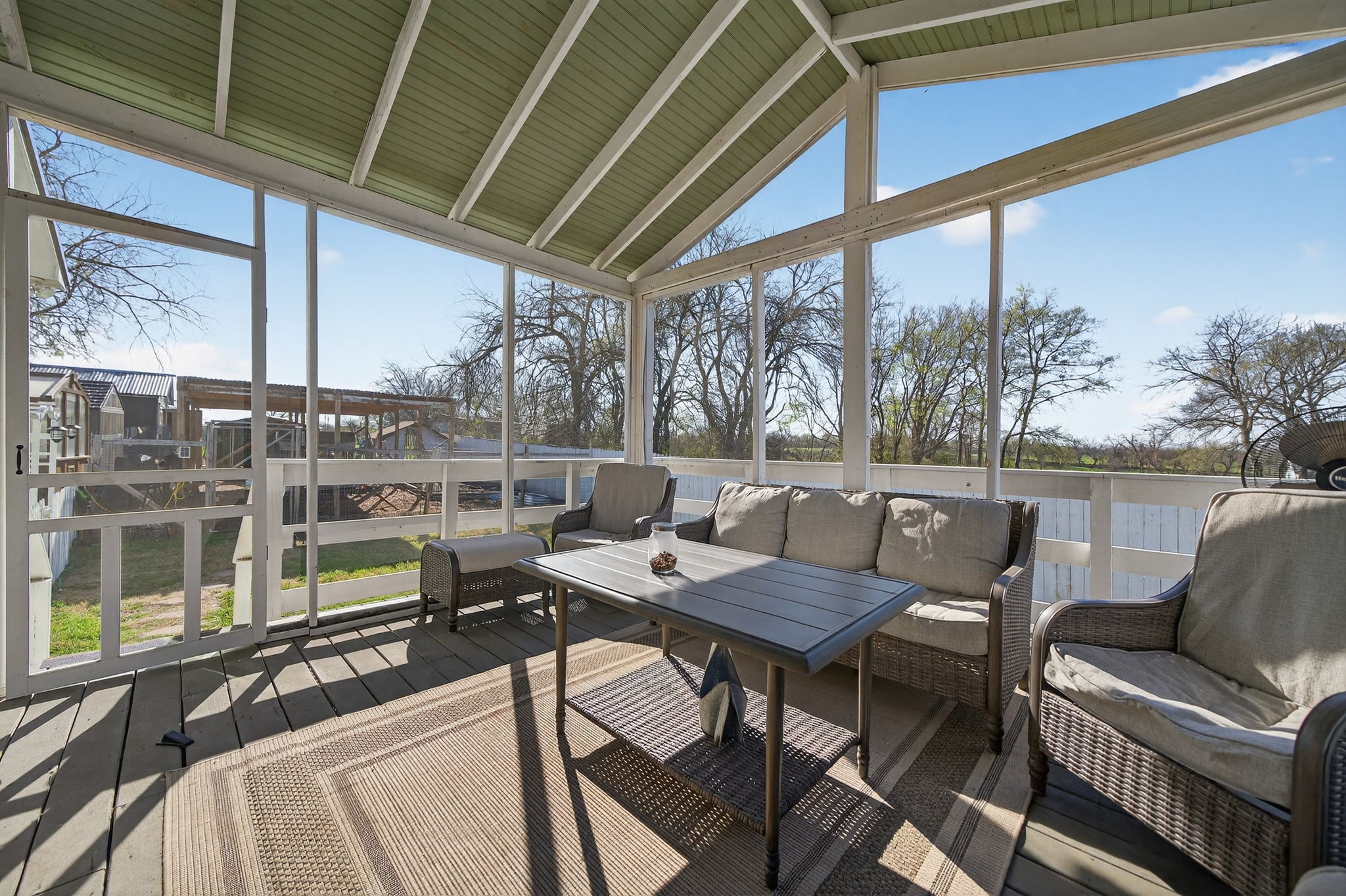 150 S Westlake Drive