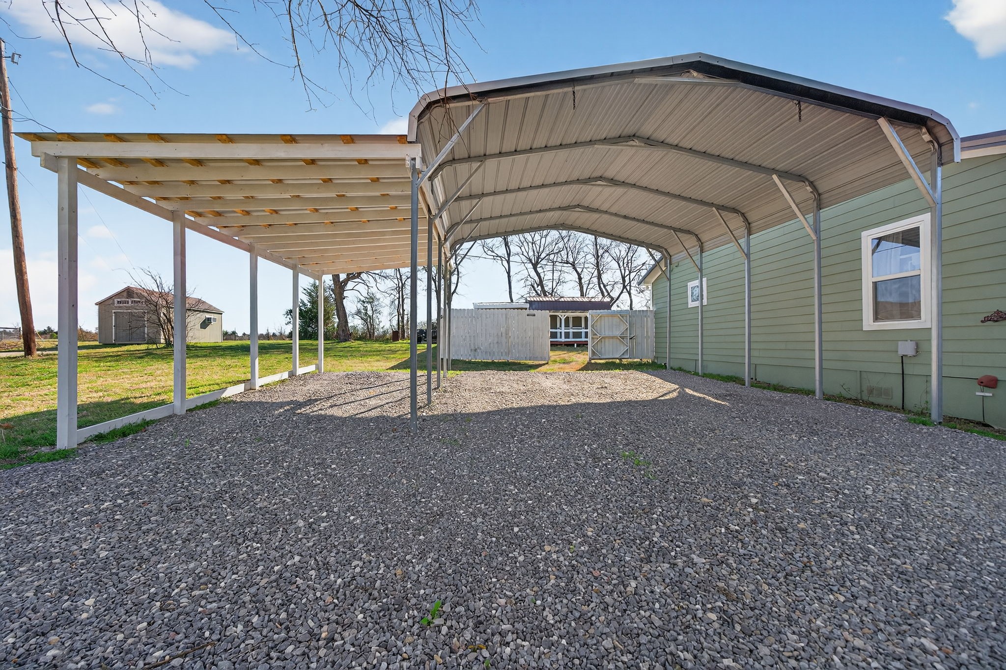 150 S Westlake Drive