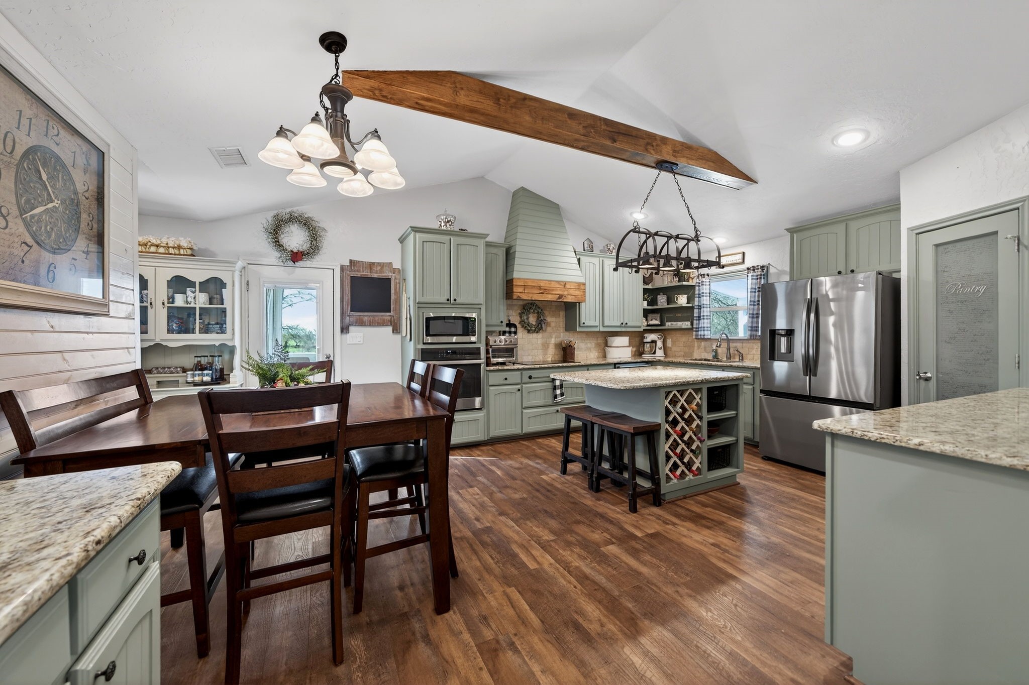 150 S Westlake Drive