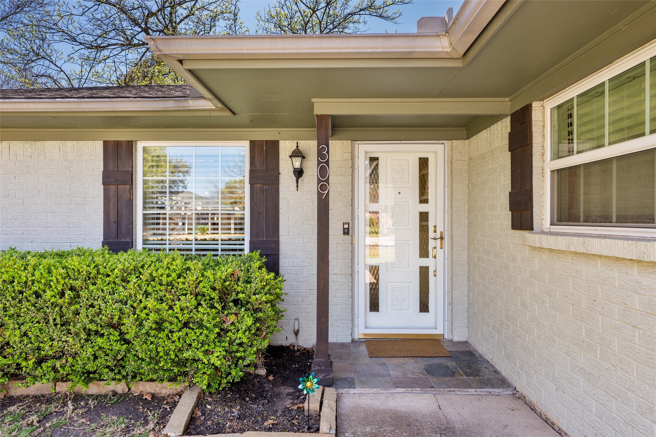 309 Northwood Drive