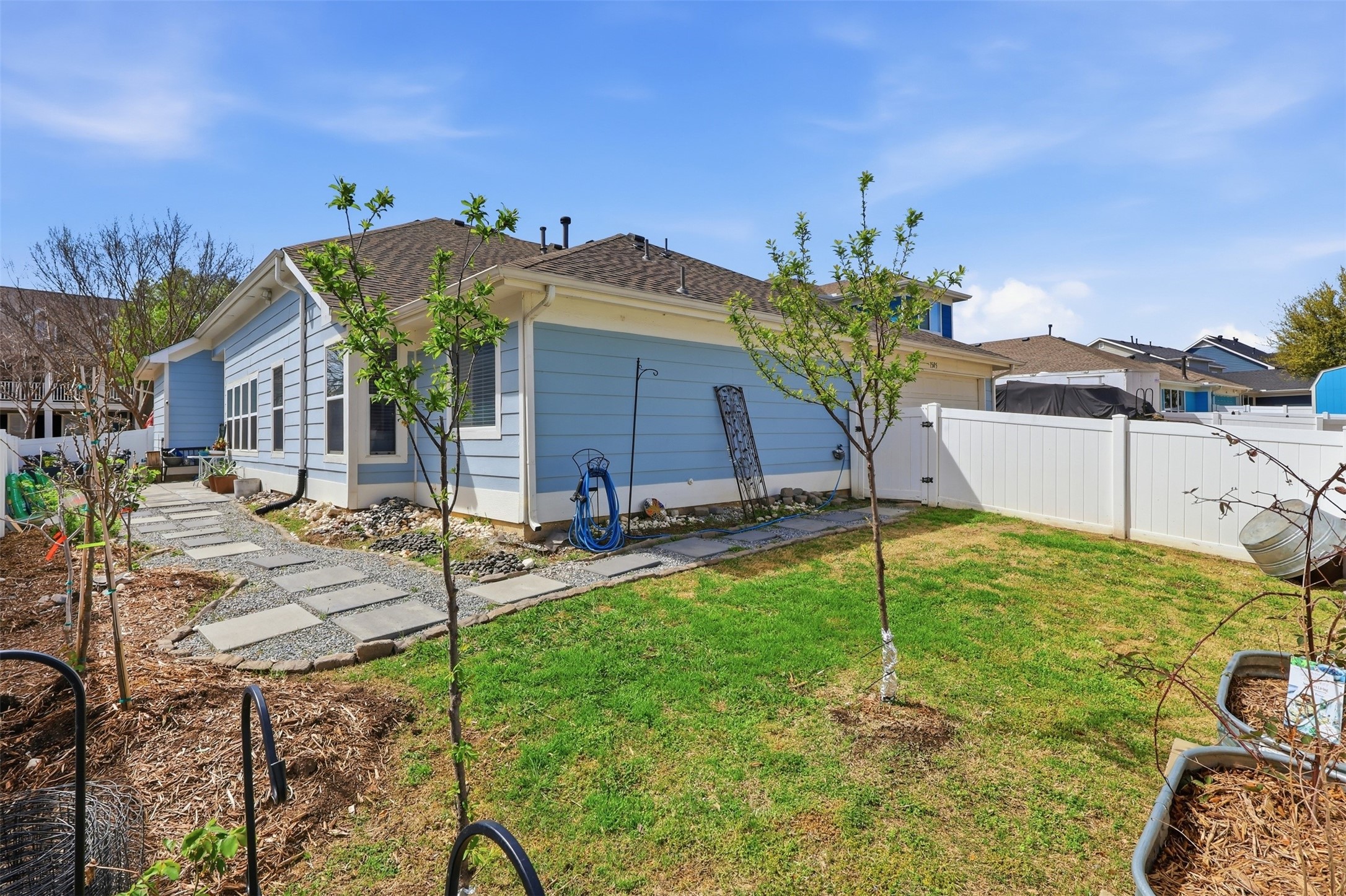 1505 Carriage Lane