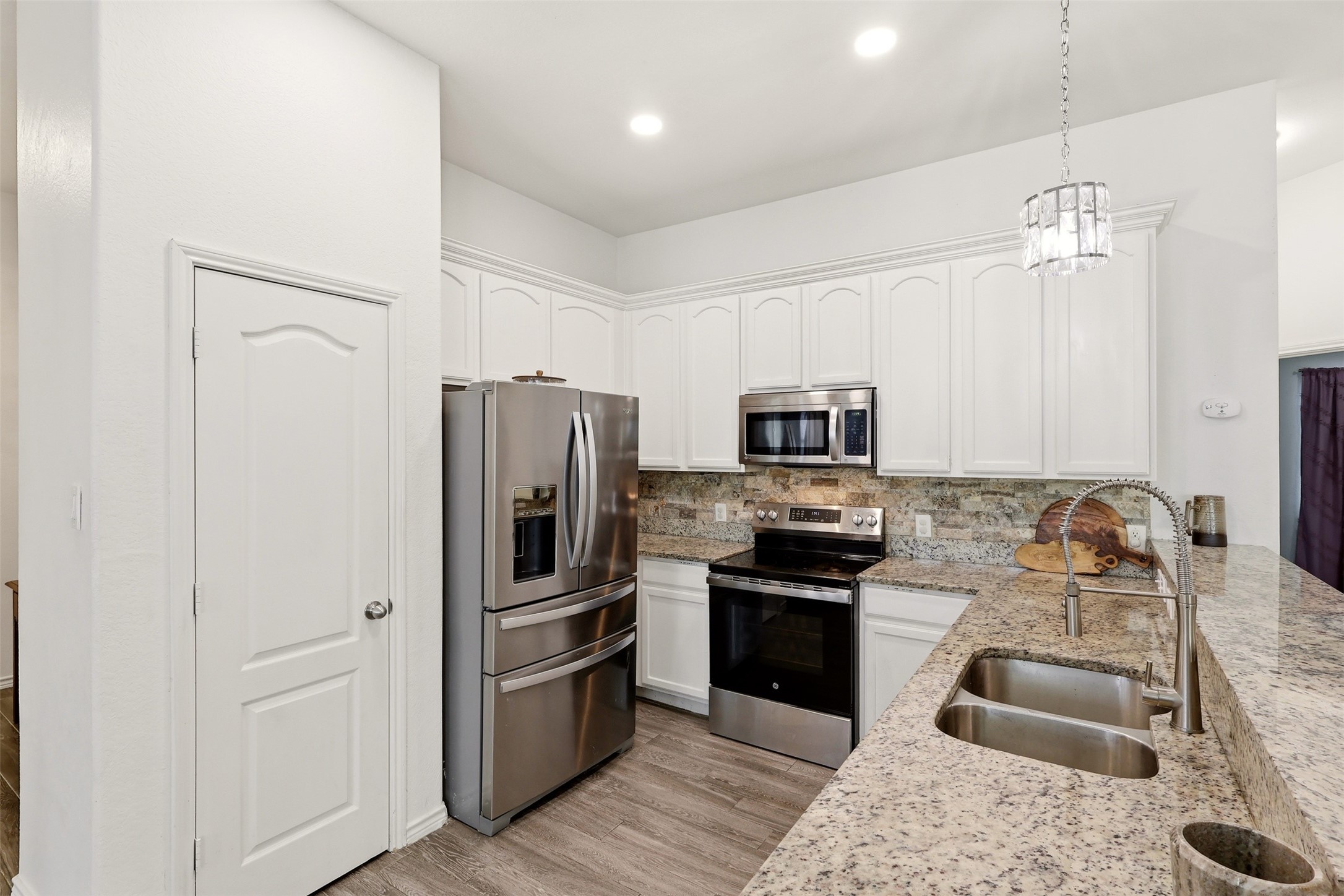 1505 Carriage Lane