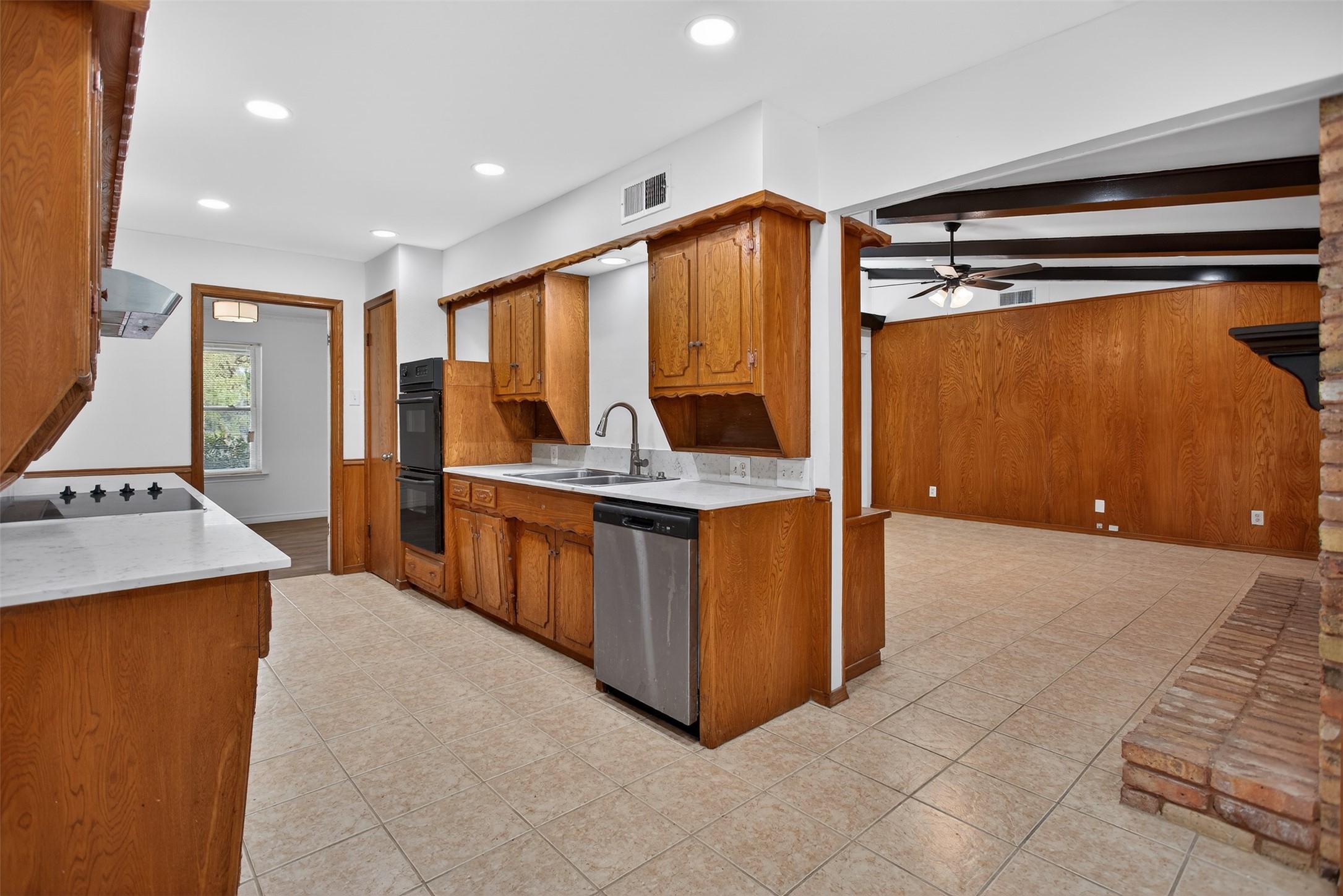 6422 Rock Canyon Circle