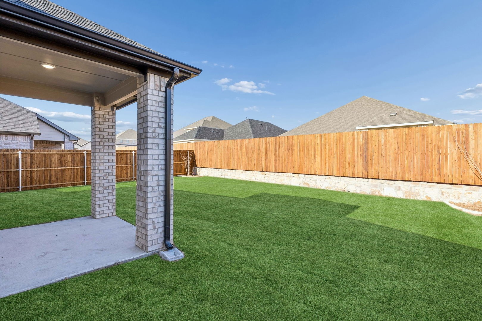 962 Olive Drive