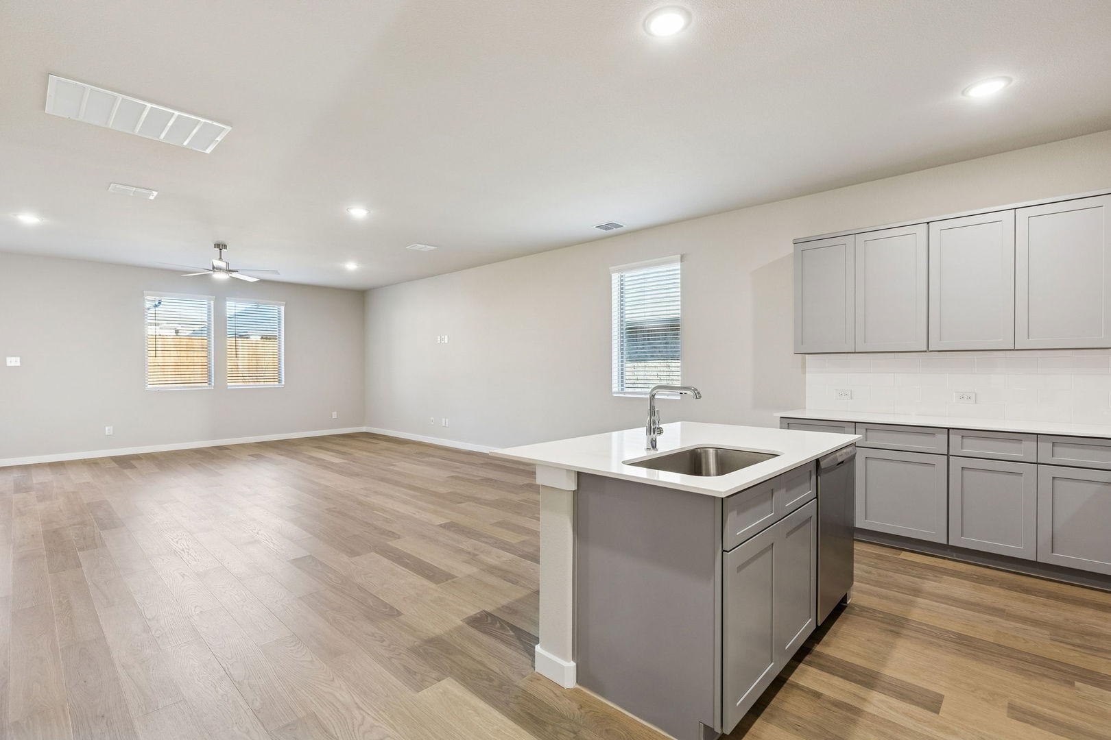 962 Olive Drive