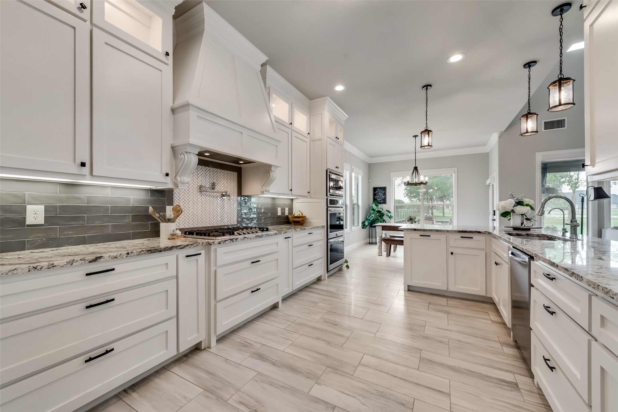 6216 Pinon Trail