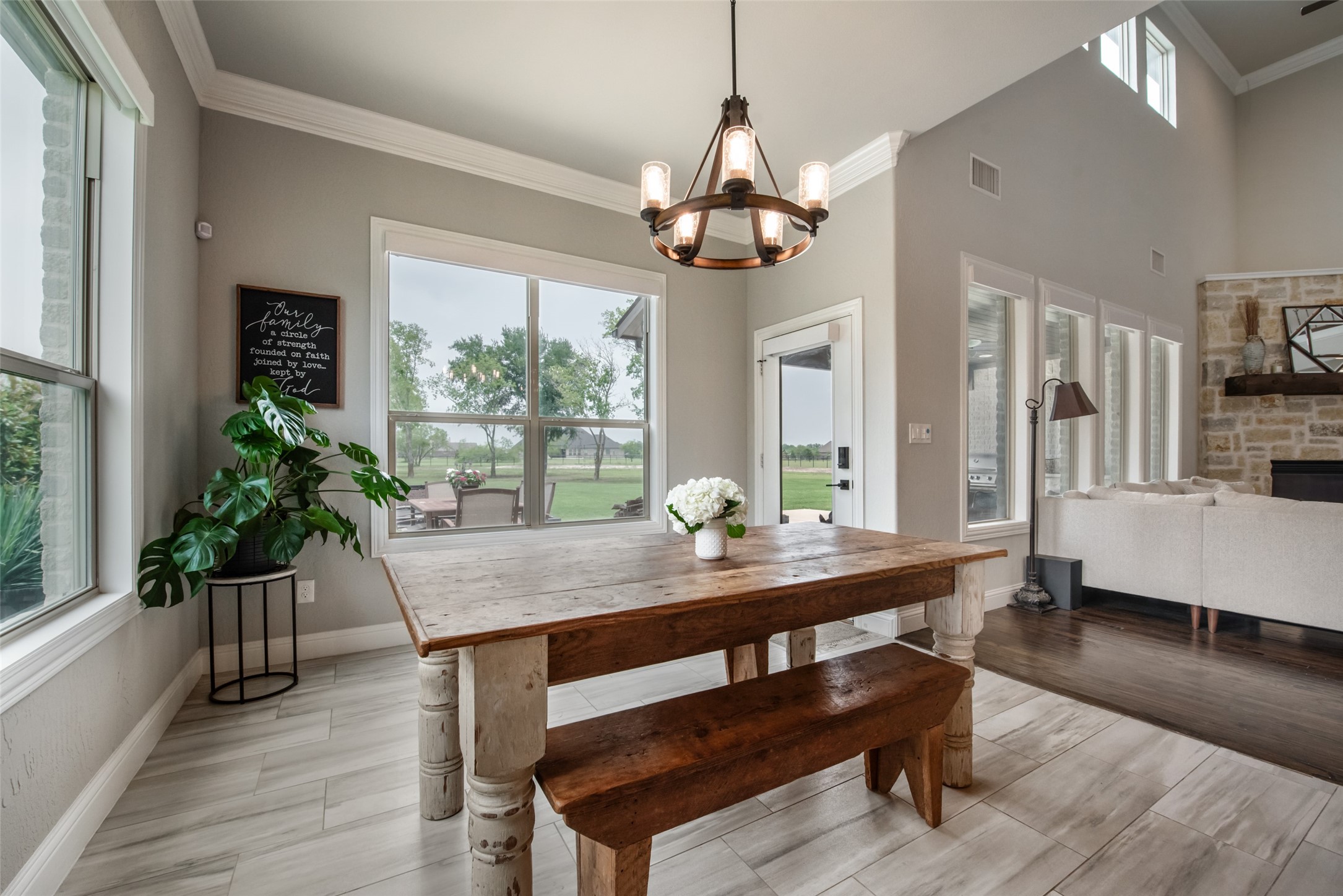 6216 Pinon Trail