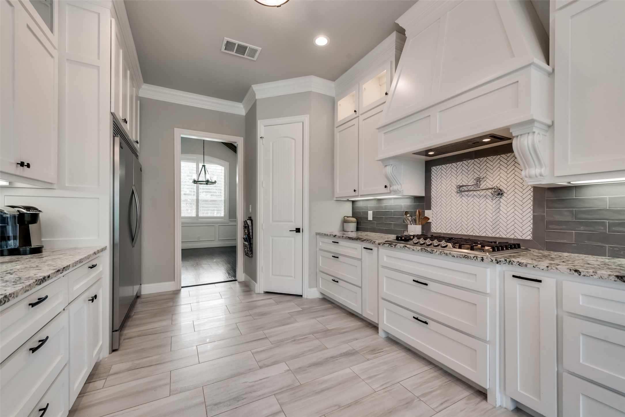 6216 Pinon Trail