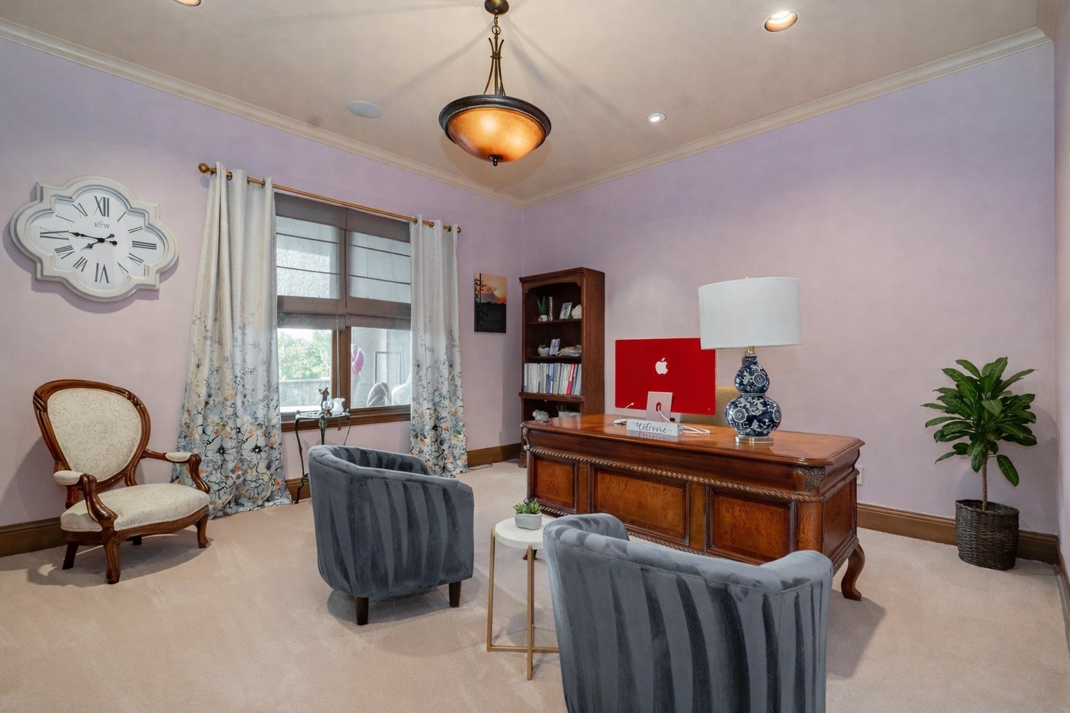 323 Kings Court