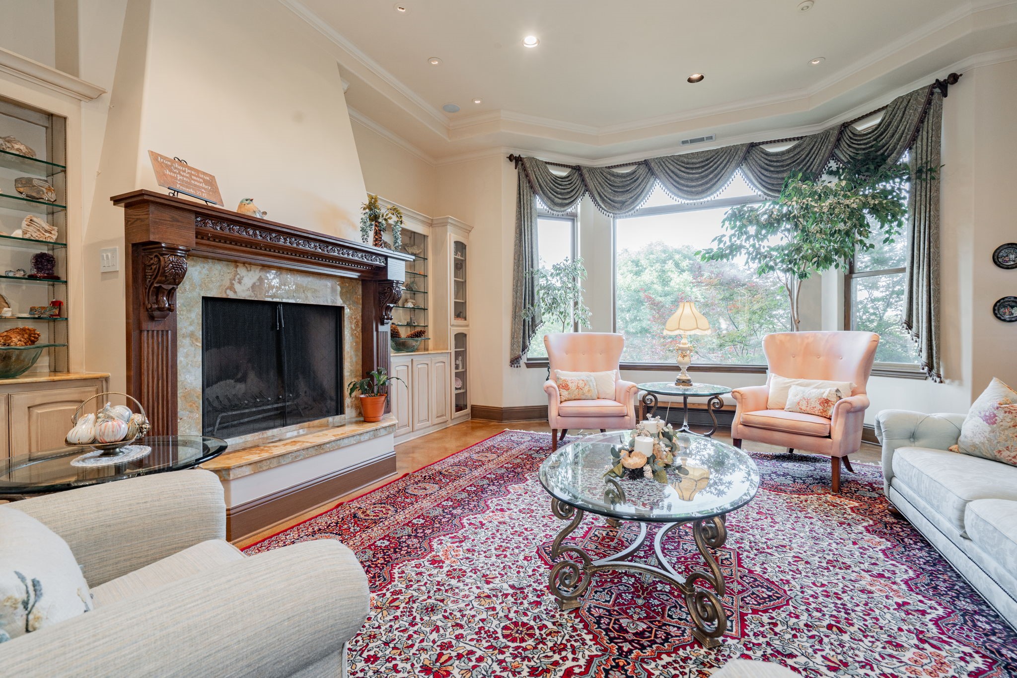 323 Kings Court