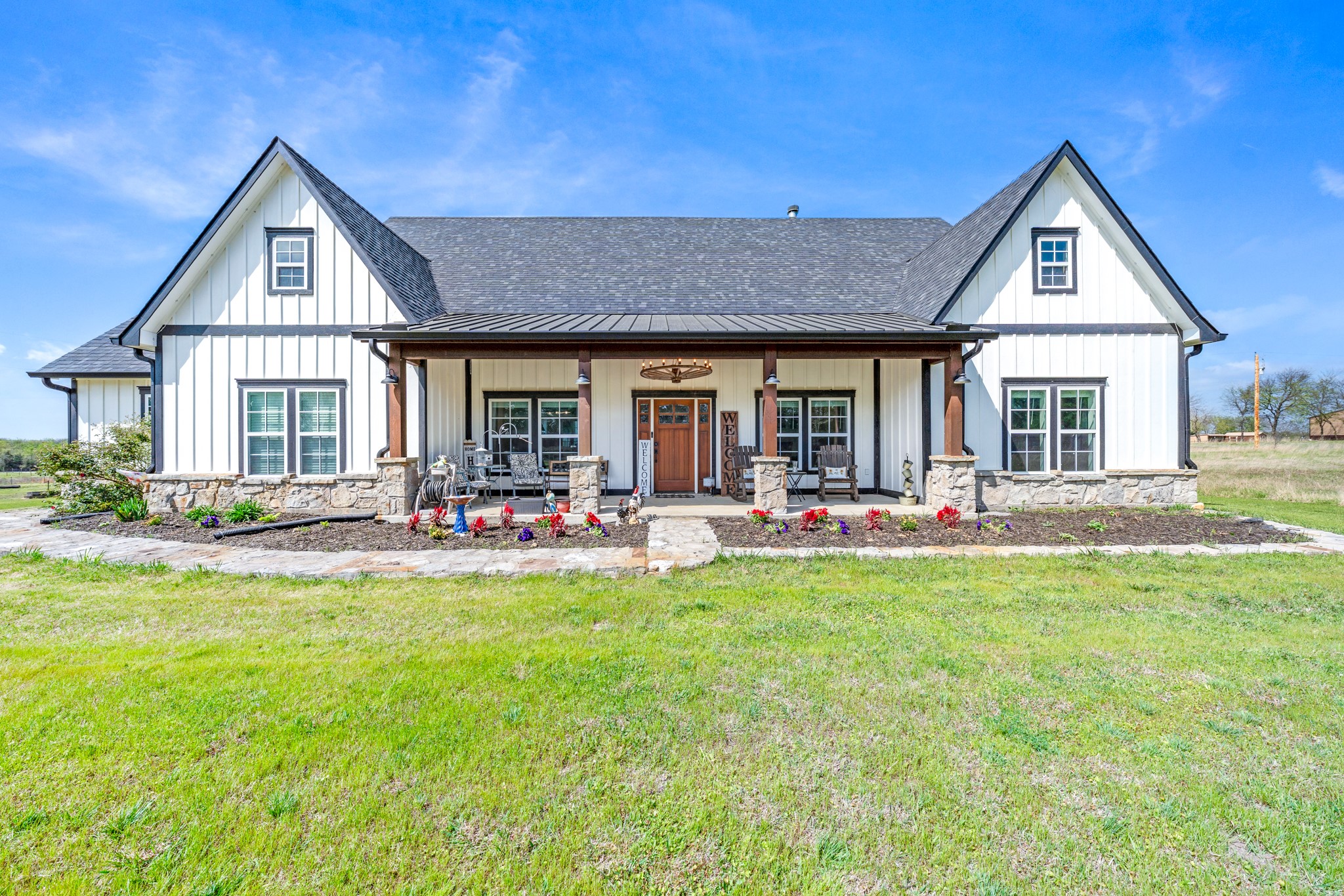 4886 County Road 1037