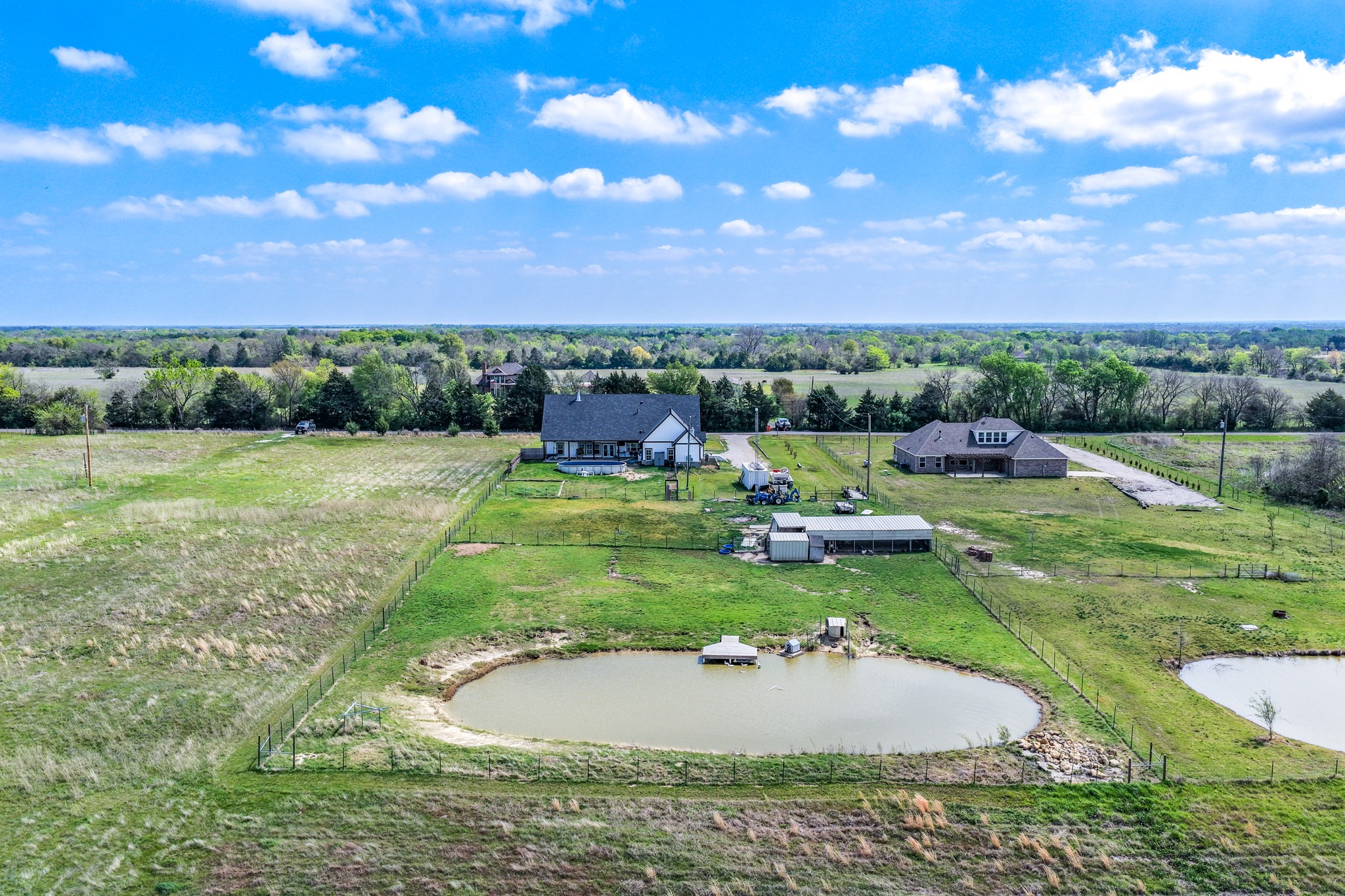 4886 County Road 1037