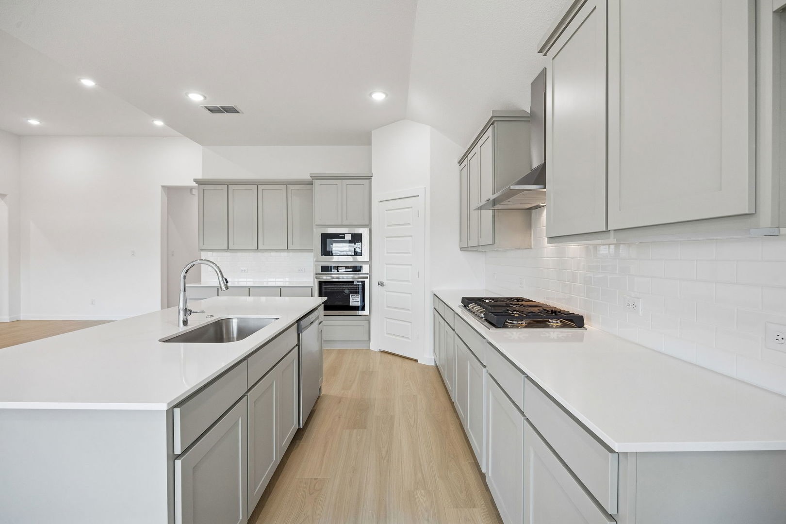 2106 Rowan Drive