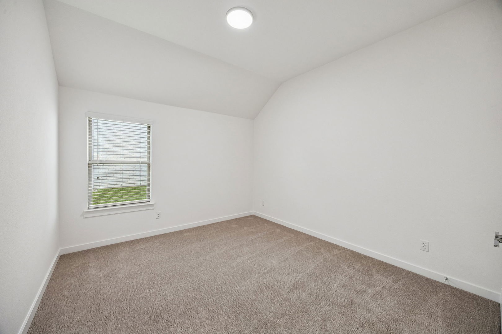 2106 Rowan Drive