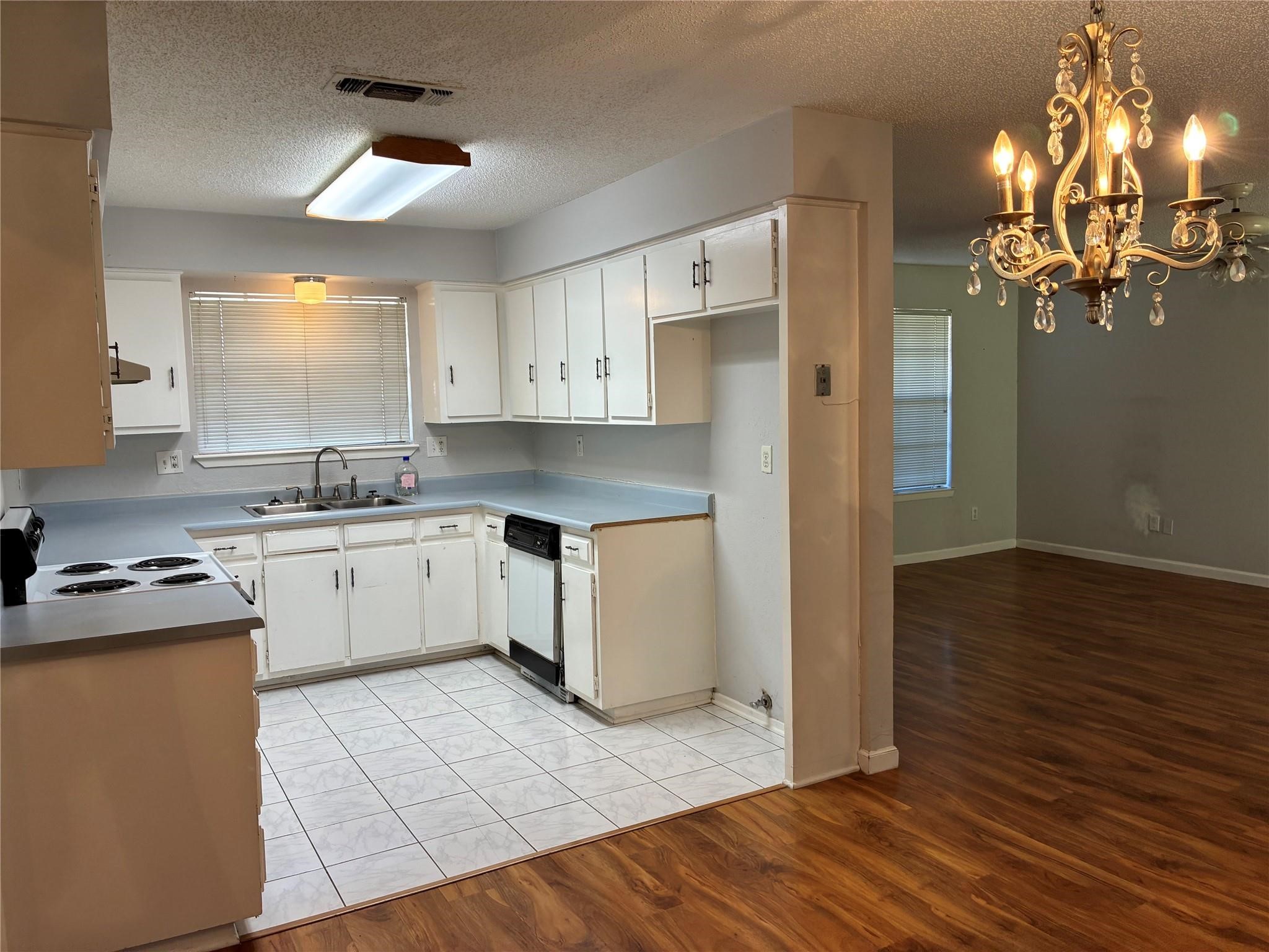 3605 Wendell Drive