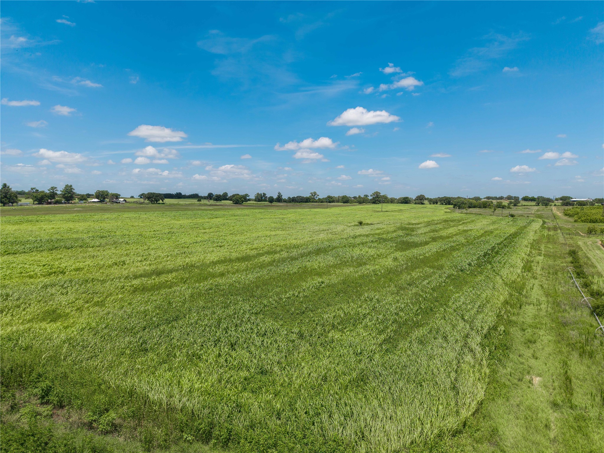 25.495 Acres Hwy 6 West