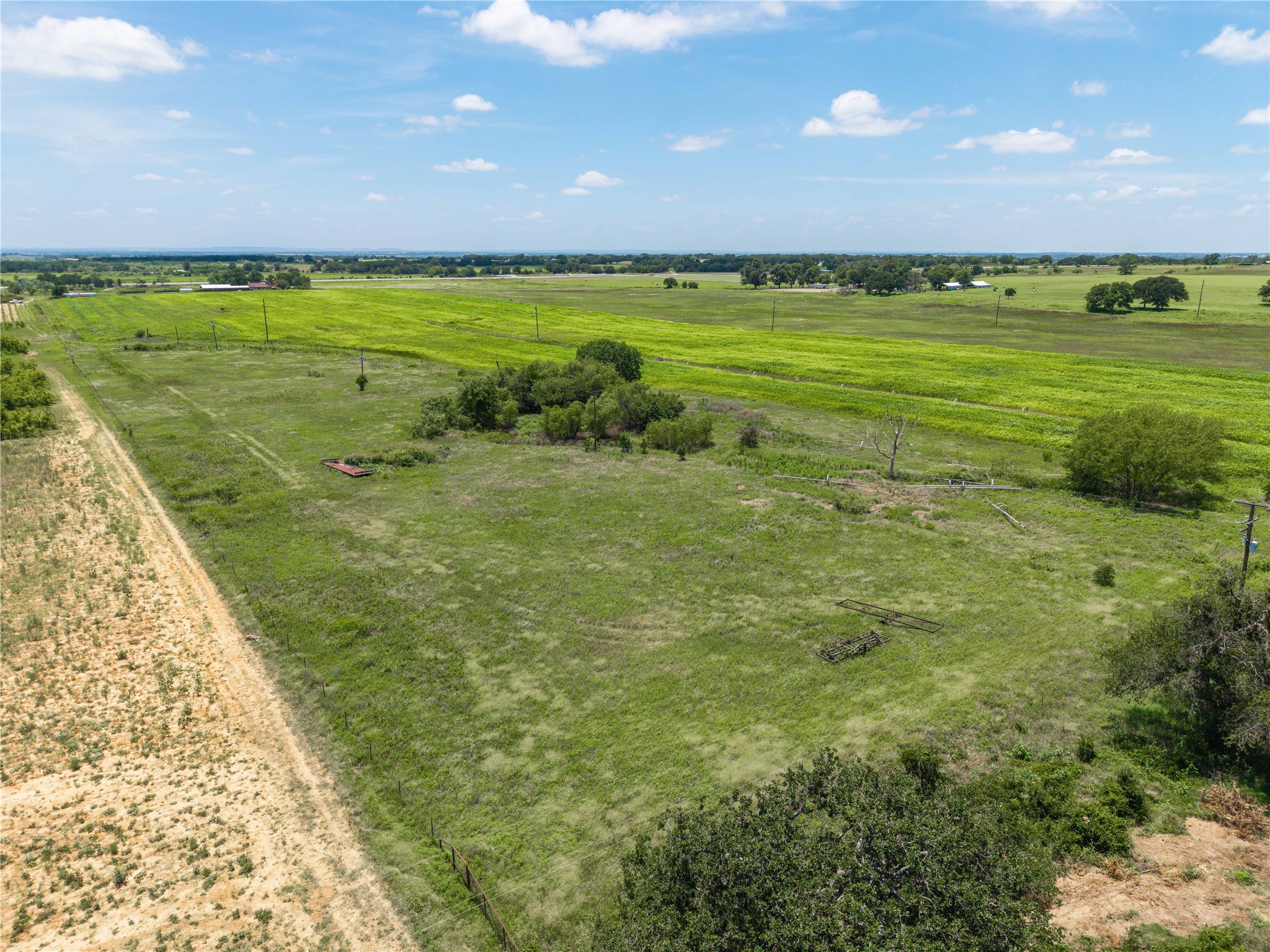 25.495 Acres Hwy 6 West