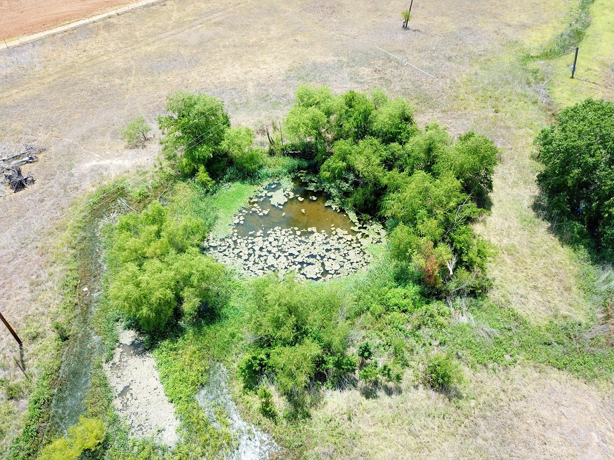 25.495 Acres Hwy 6 West