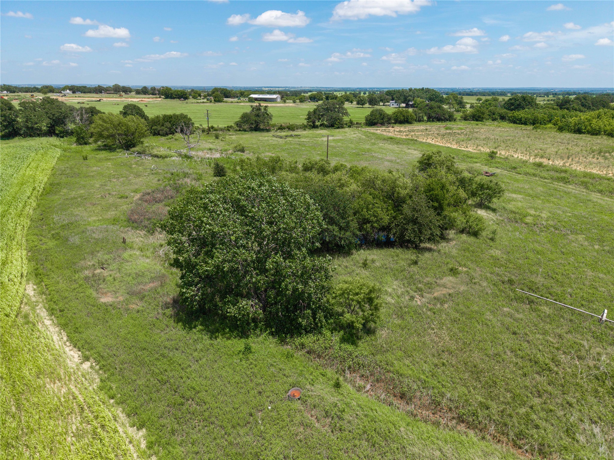 25.495 Acres Hwy 6 West